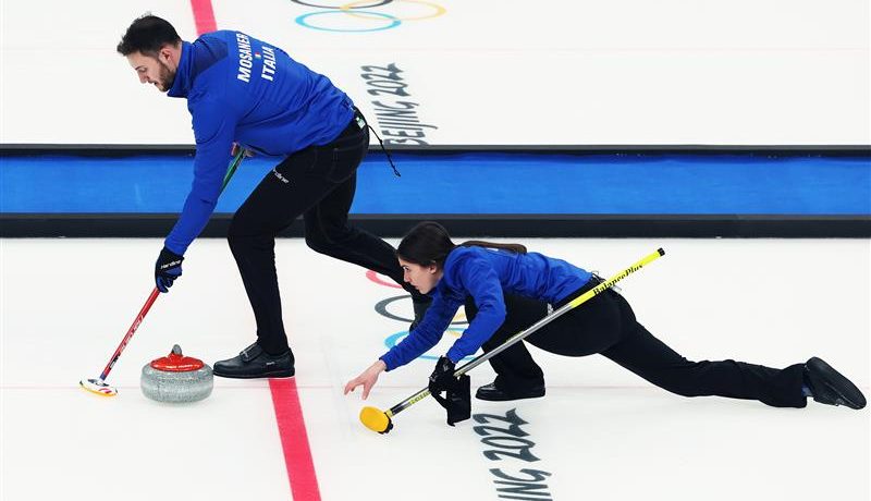 Italy curling comeback